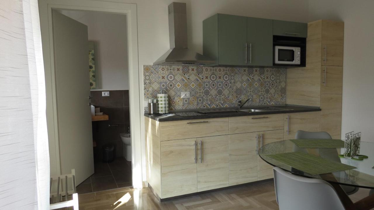 Il Gelso Di Barcuzzi Bed & Breakfast Lonato Exterior photo