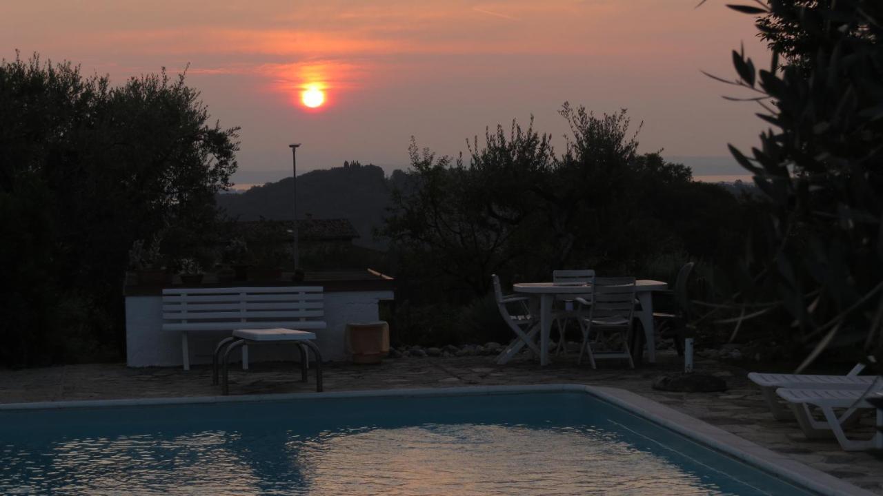 Il Gelso Di Barcuzzi Bed & Breakfast Lonato Exterior photo