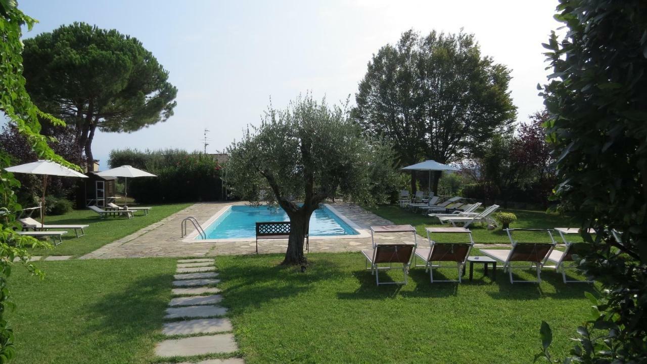 Il Gelso Di Barcuzzi Bed & Breakfast Lonato Exterior photo